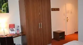 Belmondo Hotel